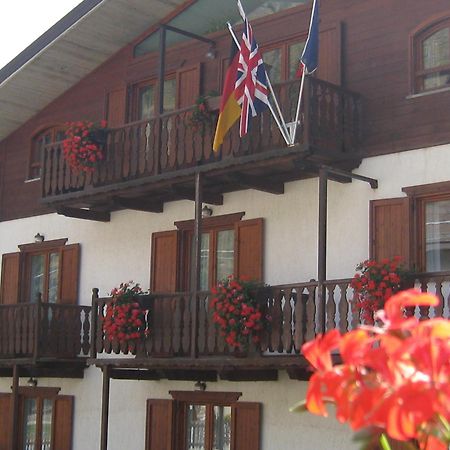 Hotel Villa Plinia プラジェラート エクステリア 写真