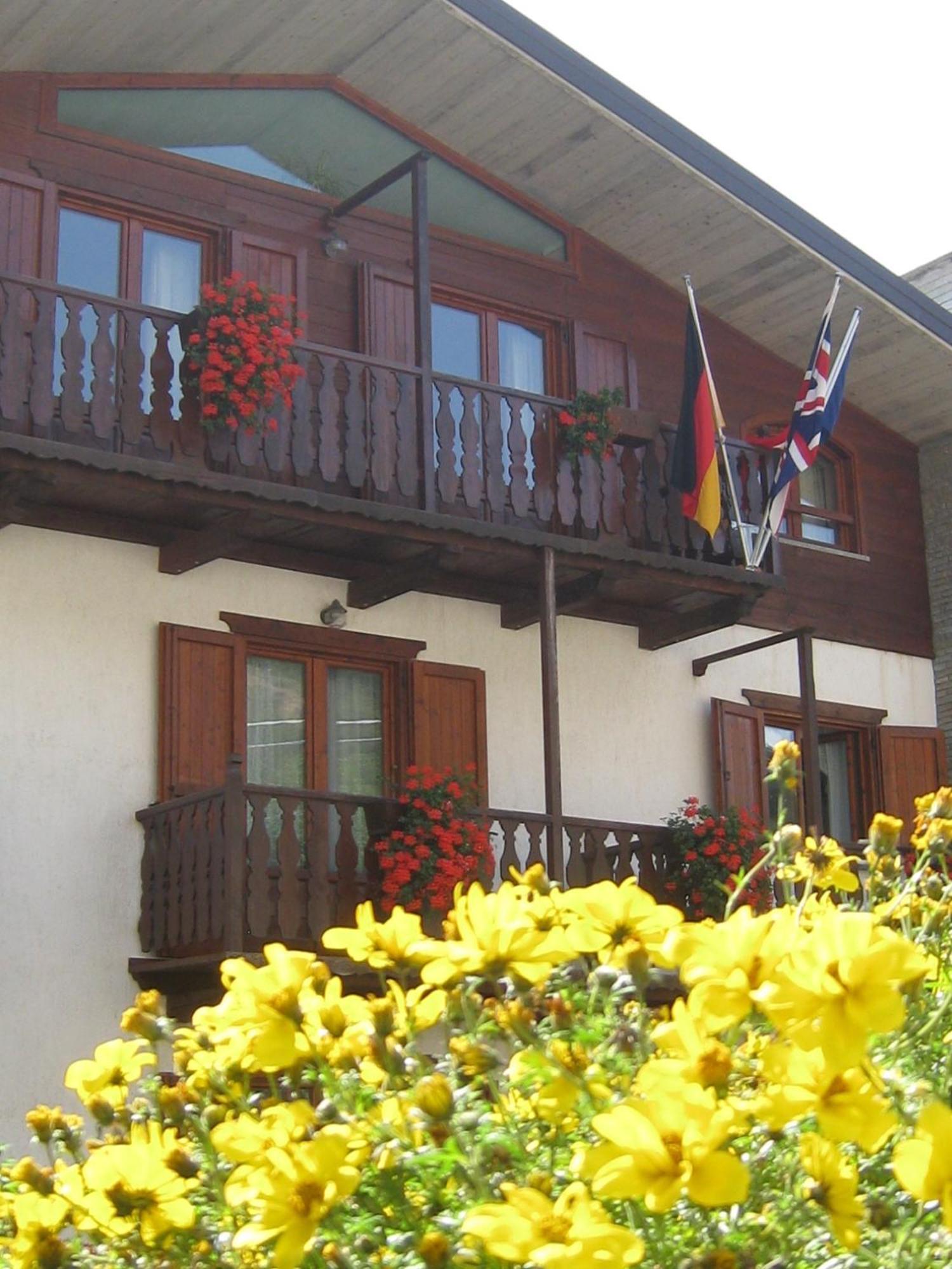 Hotel Villa Plinia プラジェラート エクステリア 写真